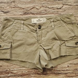 Hollister short